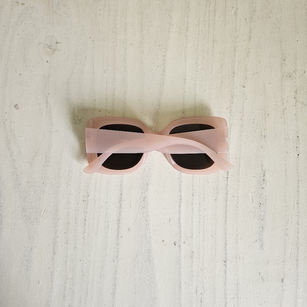 Sunglasses - Picture 2 of 3